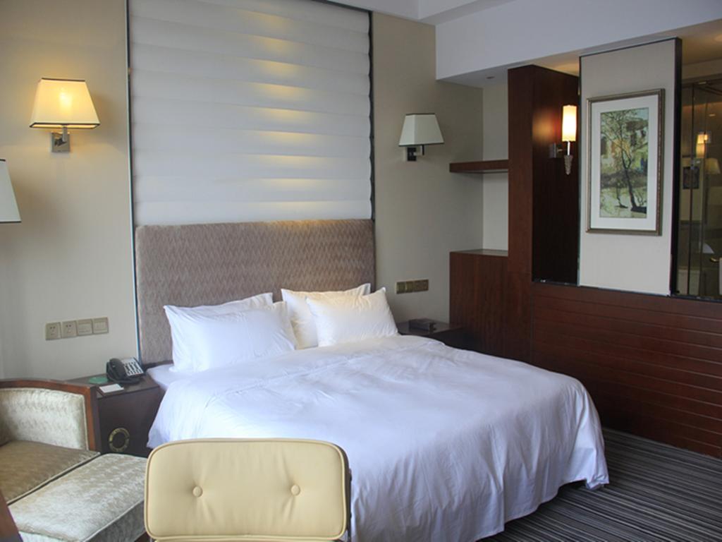 Sport Hotel Чунцин Экстерьер фото